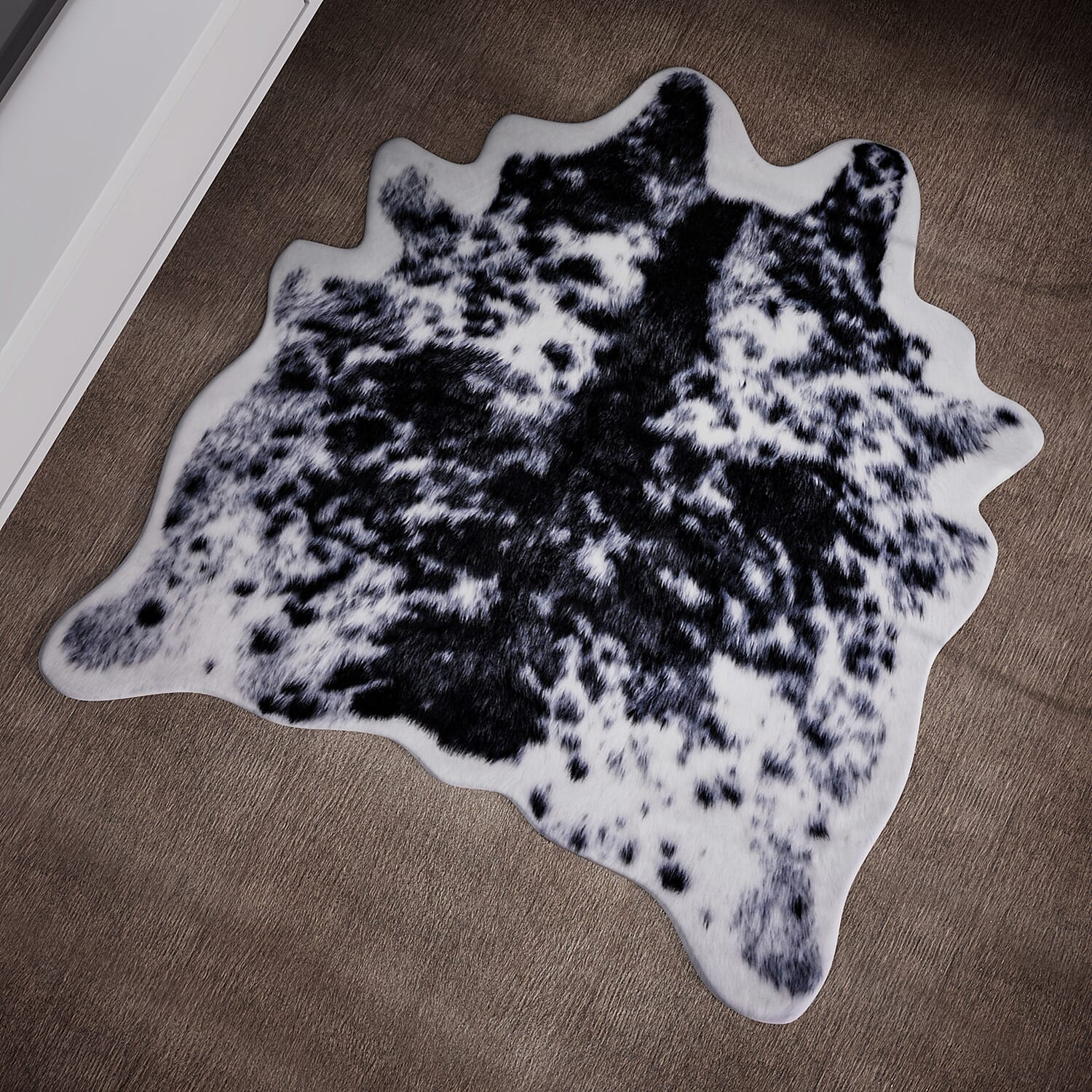 Supersoft Faux Cowhide Rug - Black and White