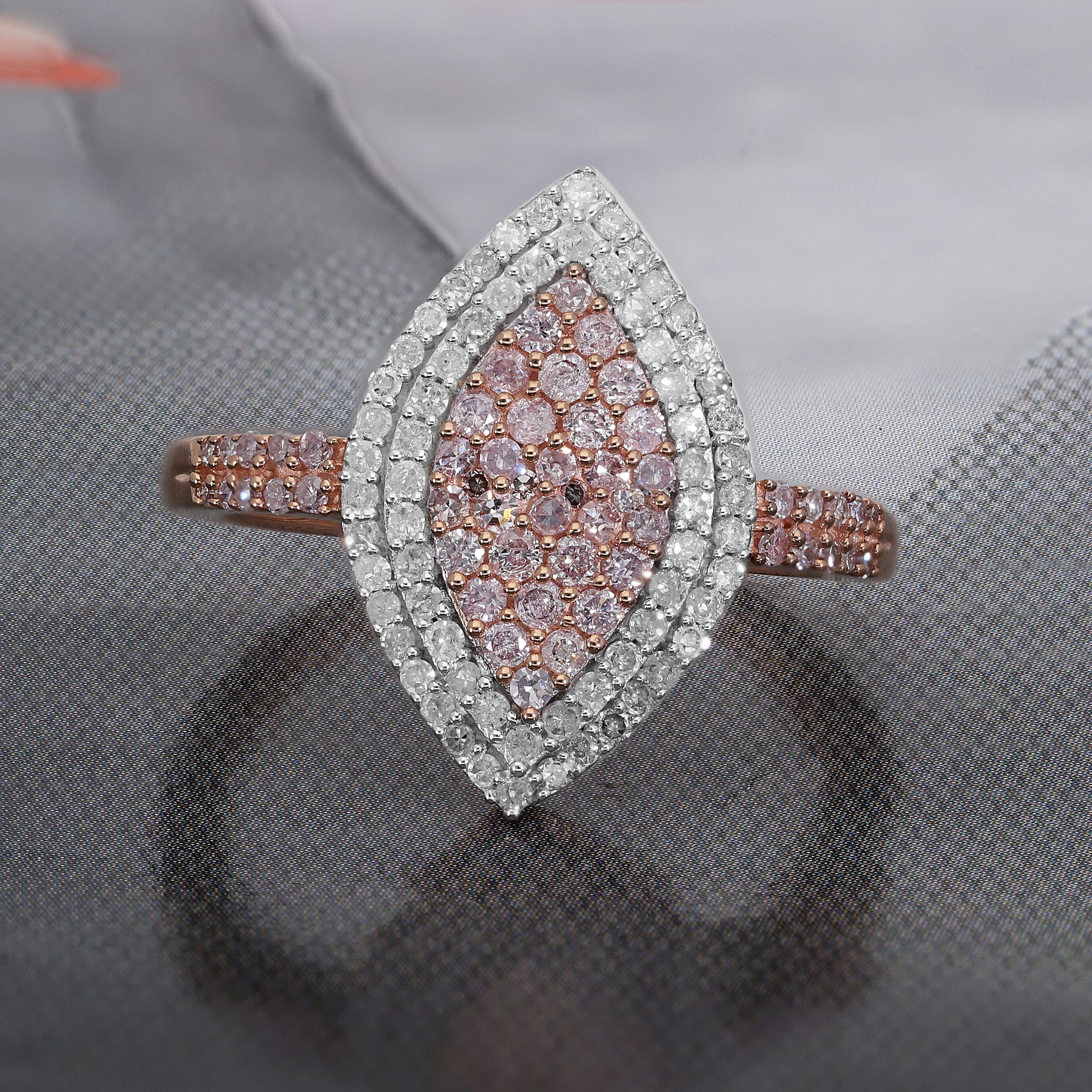 9K Rose Gold Pink Diamond and White Diamond Ring 1.00 Ct.