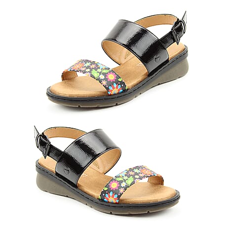 Heavenly Feet Sabrina Sandal (Size 4) - Black & Multi