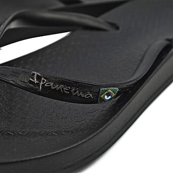 https://tjcuk.sirv.com/Products/68/5/6850269/Ipanema-Anatomical-Women-s-Slippers-Black_6850269_2.jpg?w=342&h=342