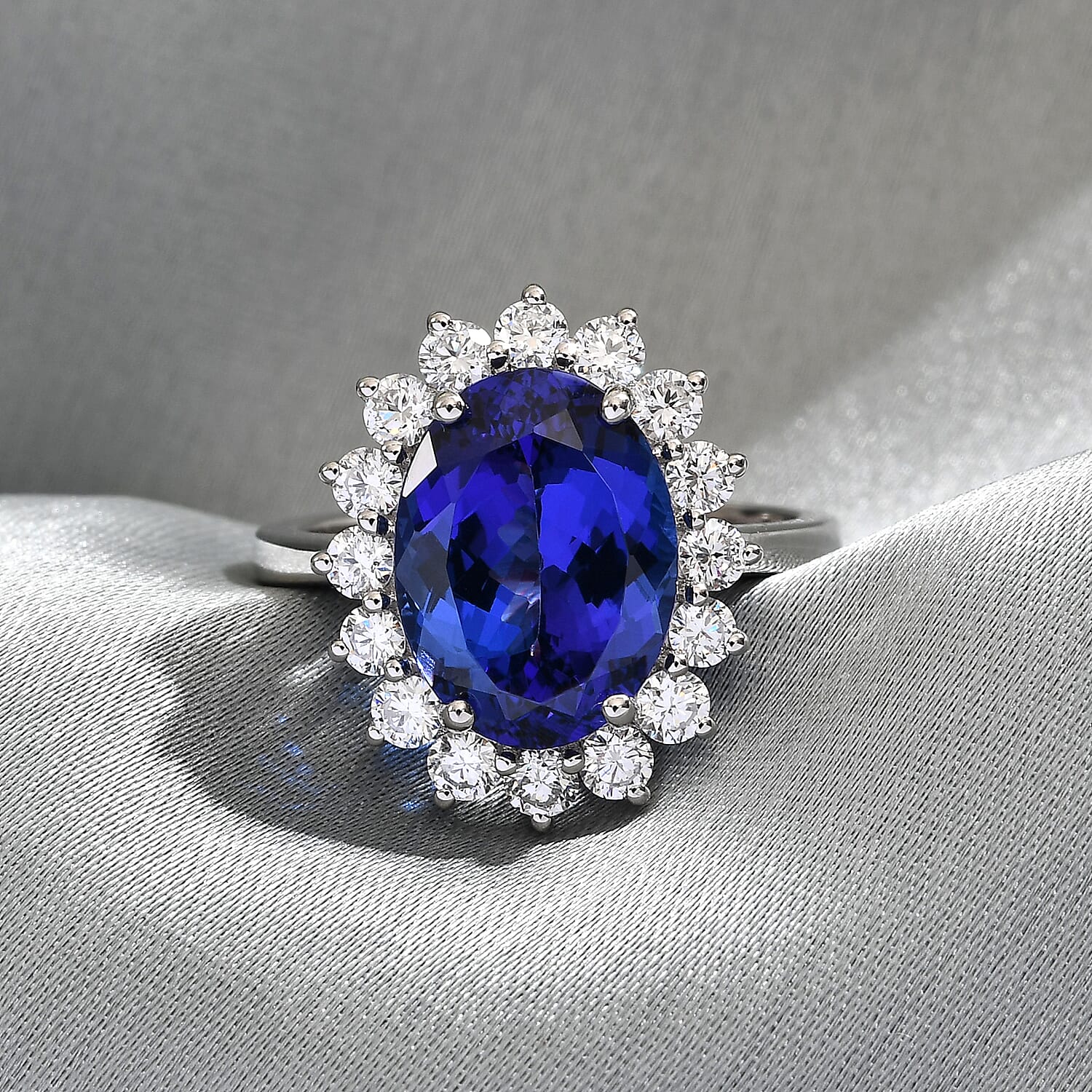 RHAPSODY 950 Platinum AAAA Tanzanite and Diamond Ring 6.77 Ct, Platinum wt. 7.25 Gms