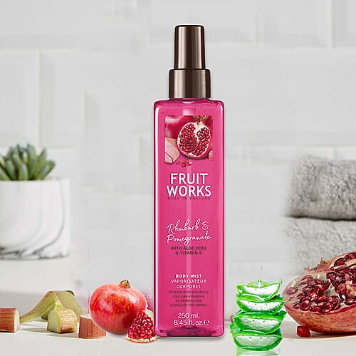 Fruit Works: Rhubarb & Pomegranate Body Mist (With Aloe Vera & Vitamin E) - 250ml