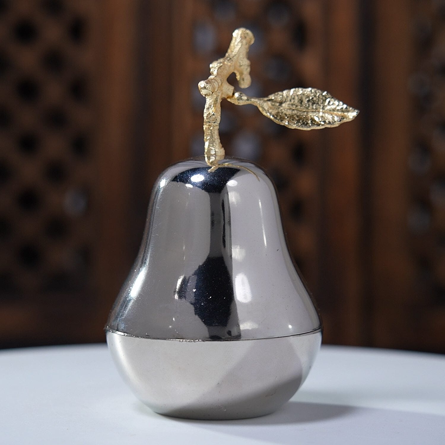 Doorbuster - Pear Shaped Candle Holder in Silver Finish Filled with Vanilla Wax (12x7 Cm)