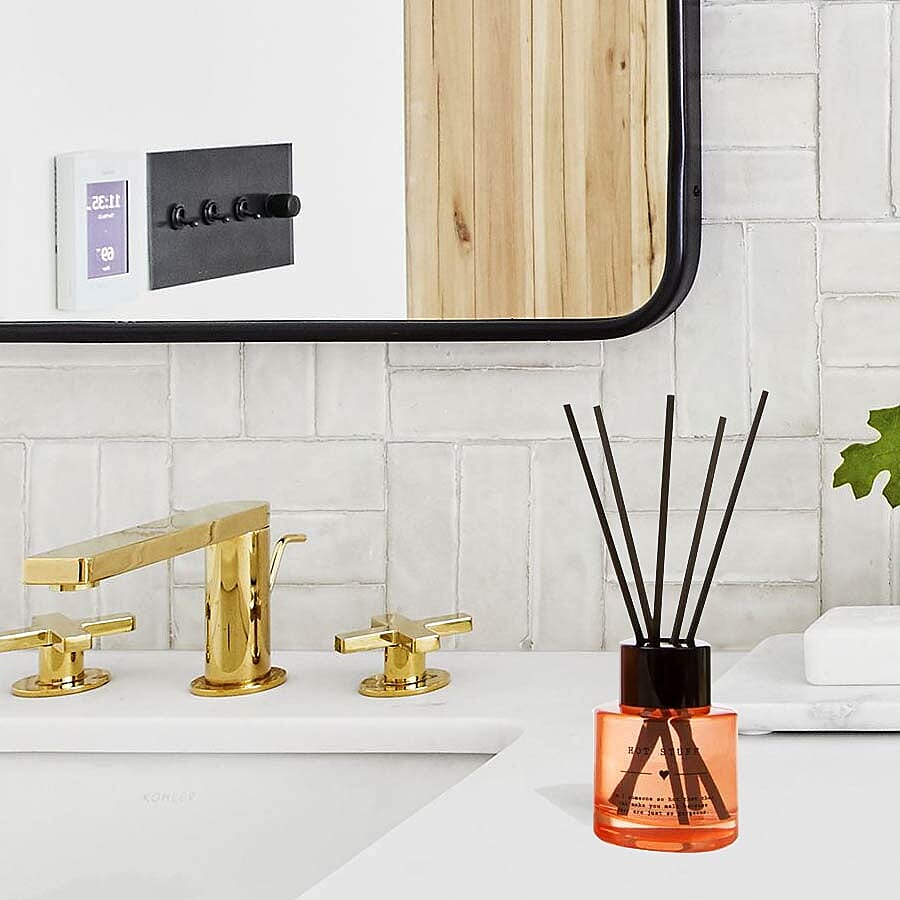 Wax Lyrical England - Hot Stuff Scented Candle and Reed Diffuser Gift Bag