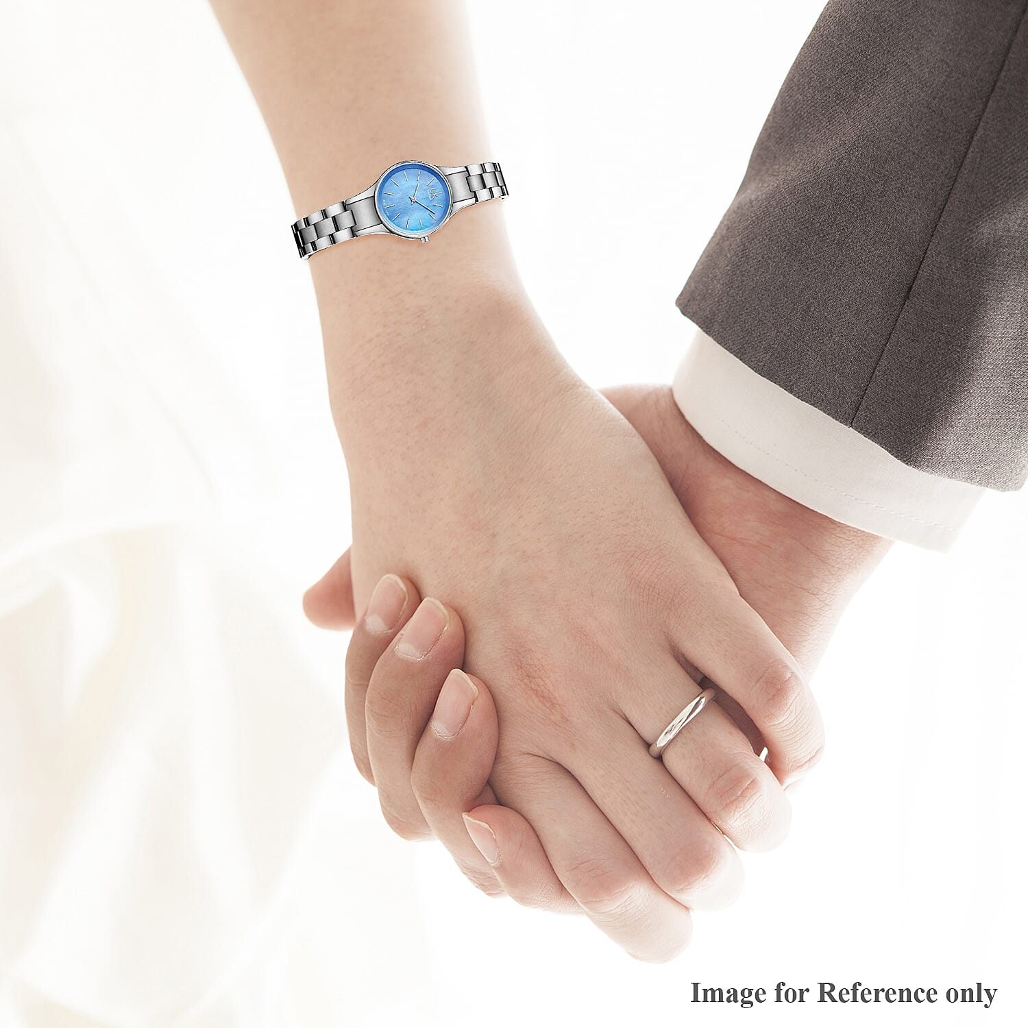 CALVIN KLEIN Made in Switzerland Water Resistance Blue Dial (Size 28mm) Quartz Women Watch