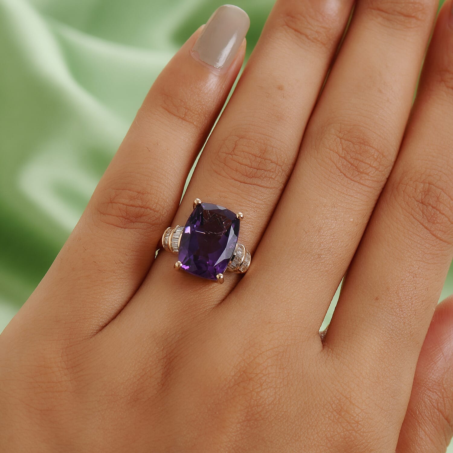 9K Yellow Gold Natural Moroccan Amethyst and Diamond Ring 6.32 Ct.