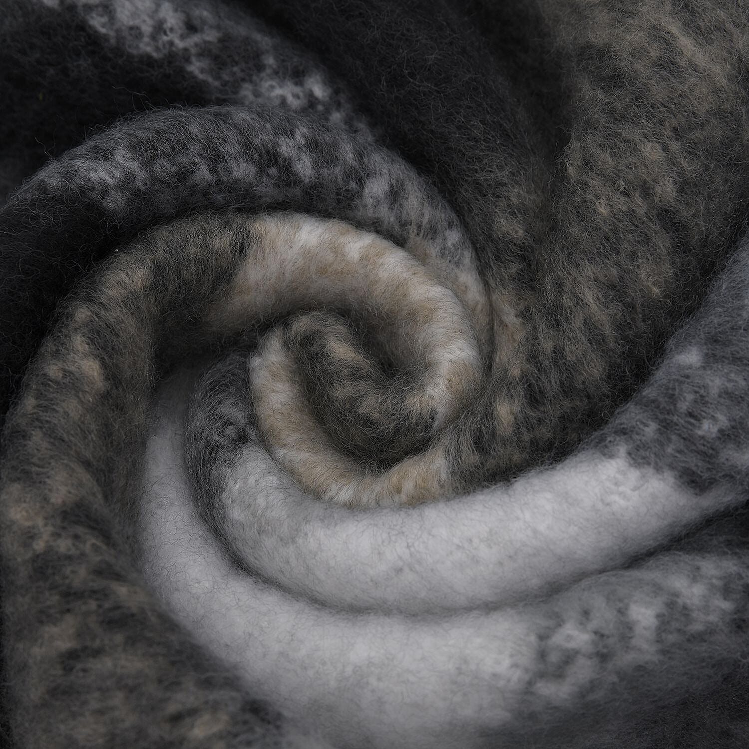 Check Pattern Scarf with Tassel (Size 182x75 Cm) - Black & Grey