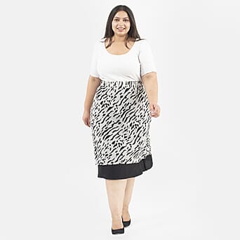https://tjcuk.sirv.com/Products/70/1/7013748/Tamsy-Printed-Reversible-Skirt-(Size-S8-10)-White_7013748.jpg?w=342&h=342