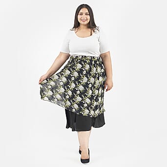 https://tjcuk.sirv.com/Products/70/1/7013758/Tamsy-Printed-Reversible-Skirt-(Size-S8-10)-Black_7013758.jpg?w=342&h=342