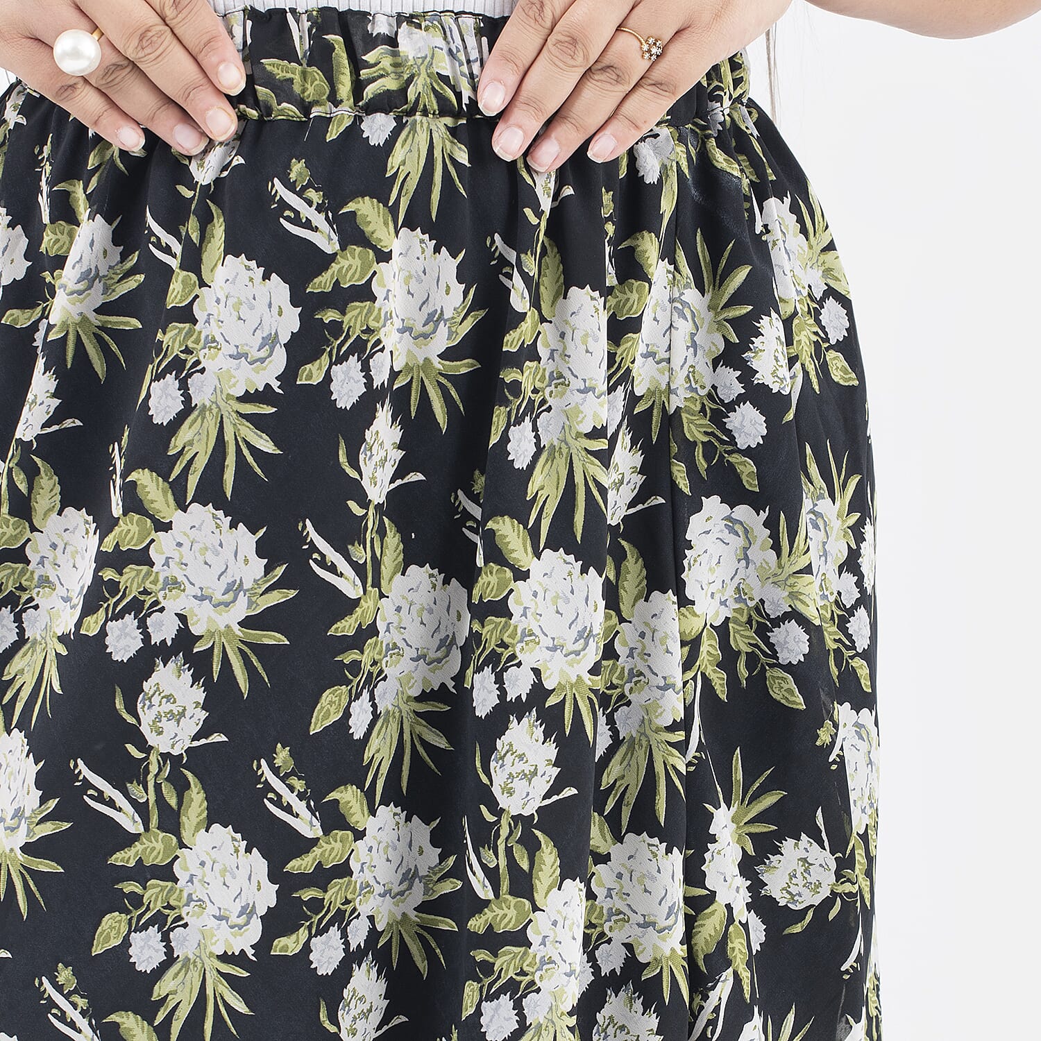 Tamsy Printed Reversible Skirt - White
