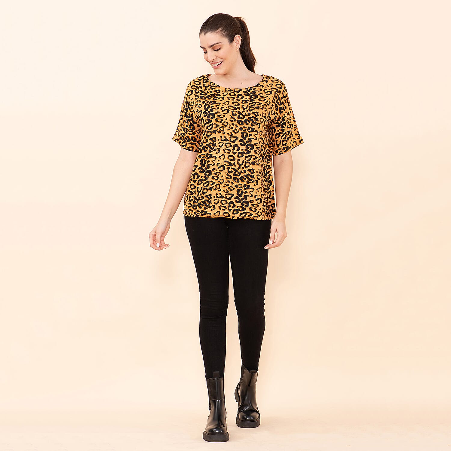 TAMSY 100% Viscose Leopard Pattern Top (Size L) - Mustard