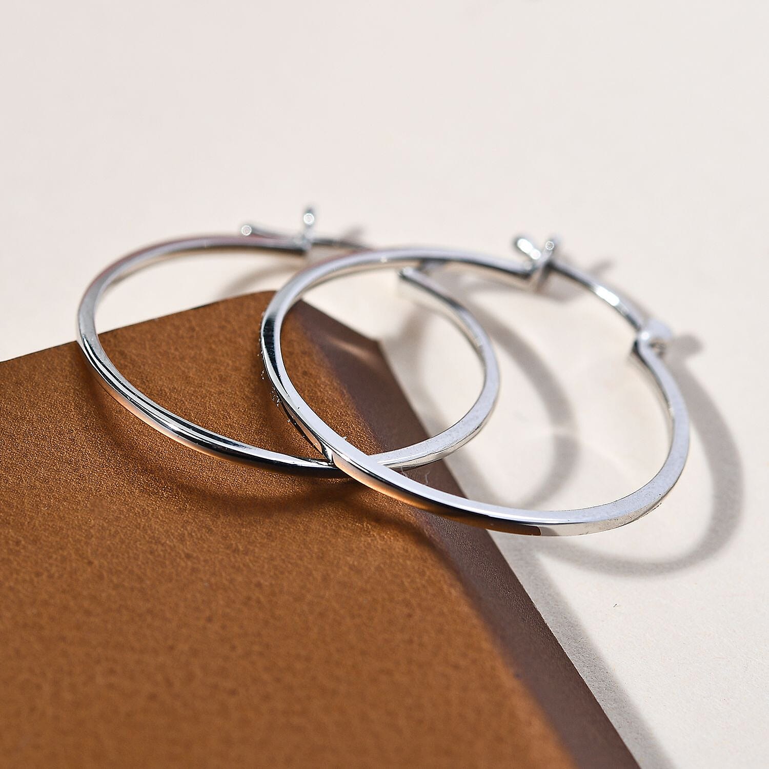 950 Platinum  Earring,  Platinum Wt. 3.07 Gms