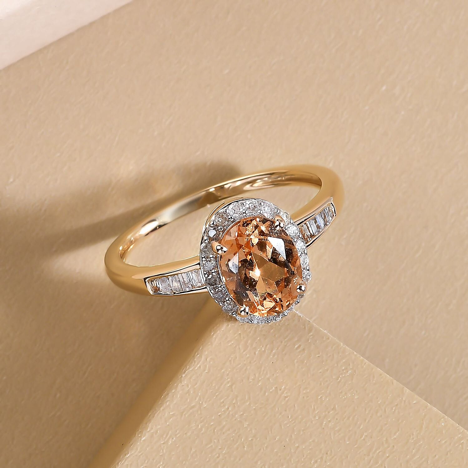 9K Yellow Gold Natural Ceylon Garnet and Diamond Ring 1.67 Ct.