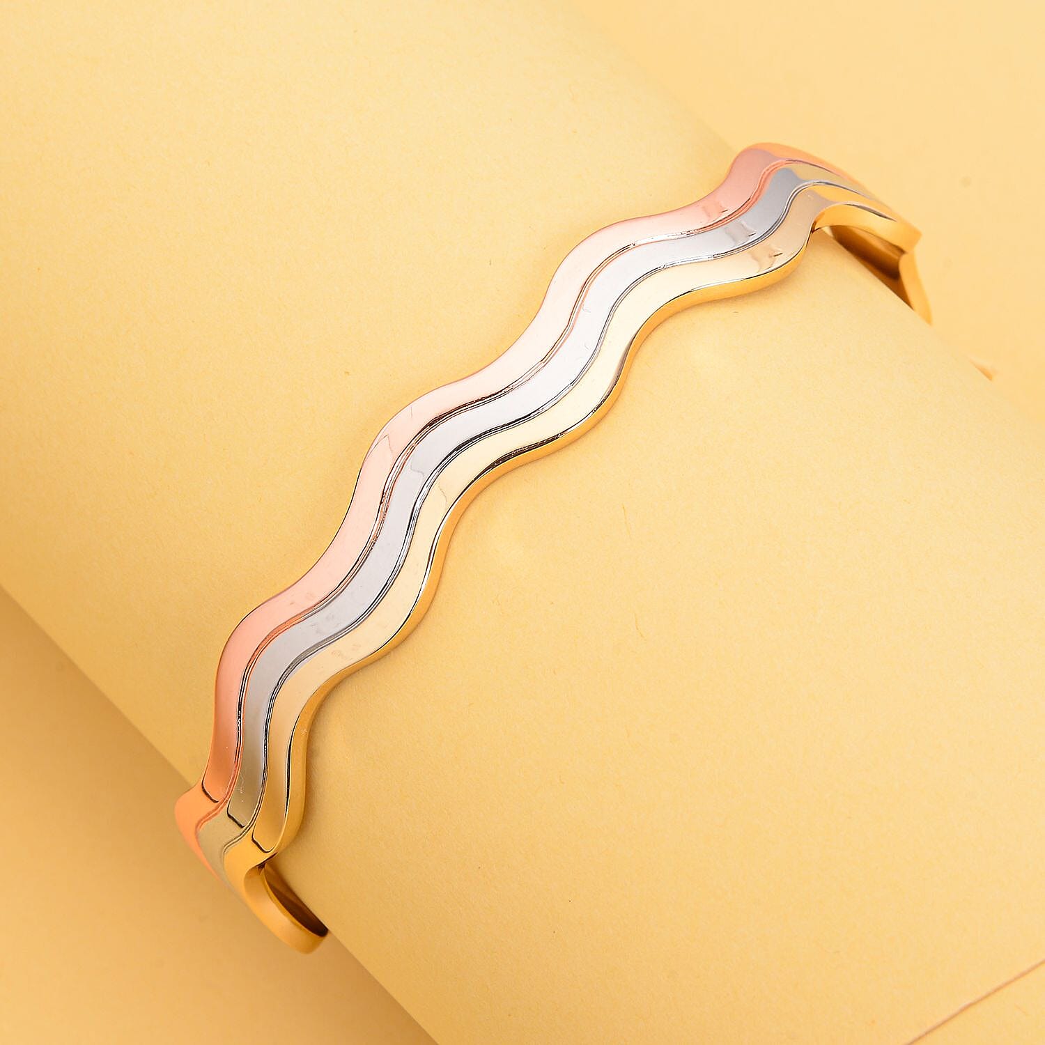 Magnetic Wave Bangle (Size -7.25) in Tricolour Gold Tone