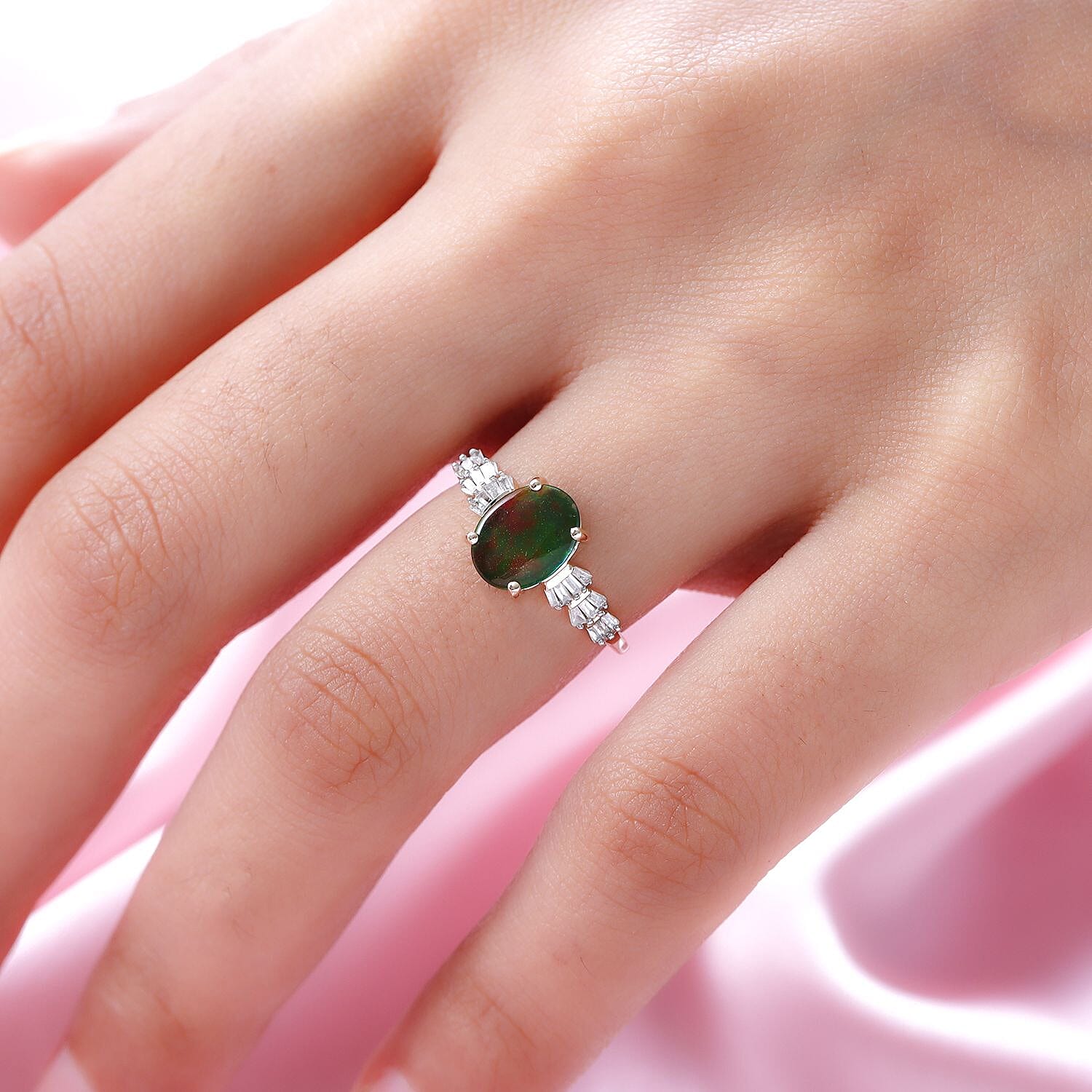 9K Yellow Gold Ammolite and Diamond Ring 1.70 Ct.