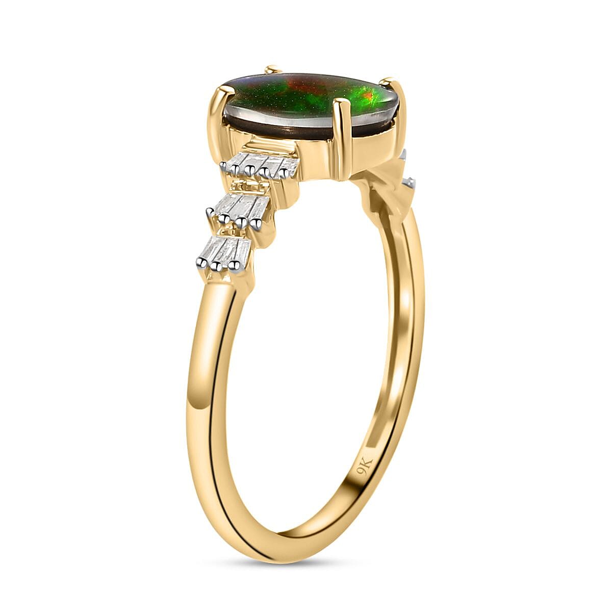 9K Yellow Gold Ammolite and Diamond Ring 1.70 Ct.