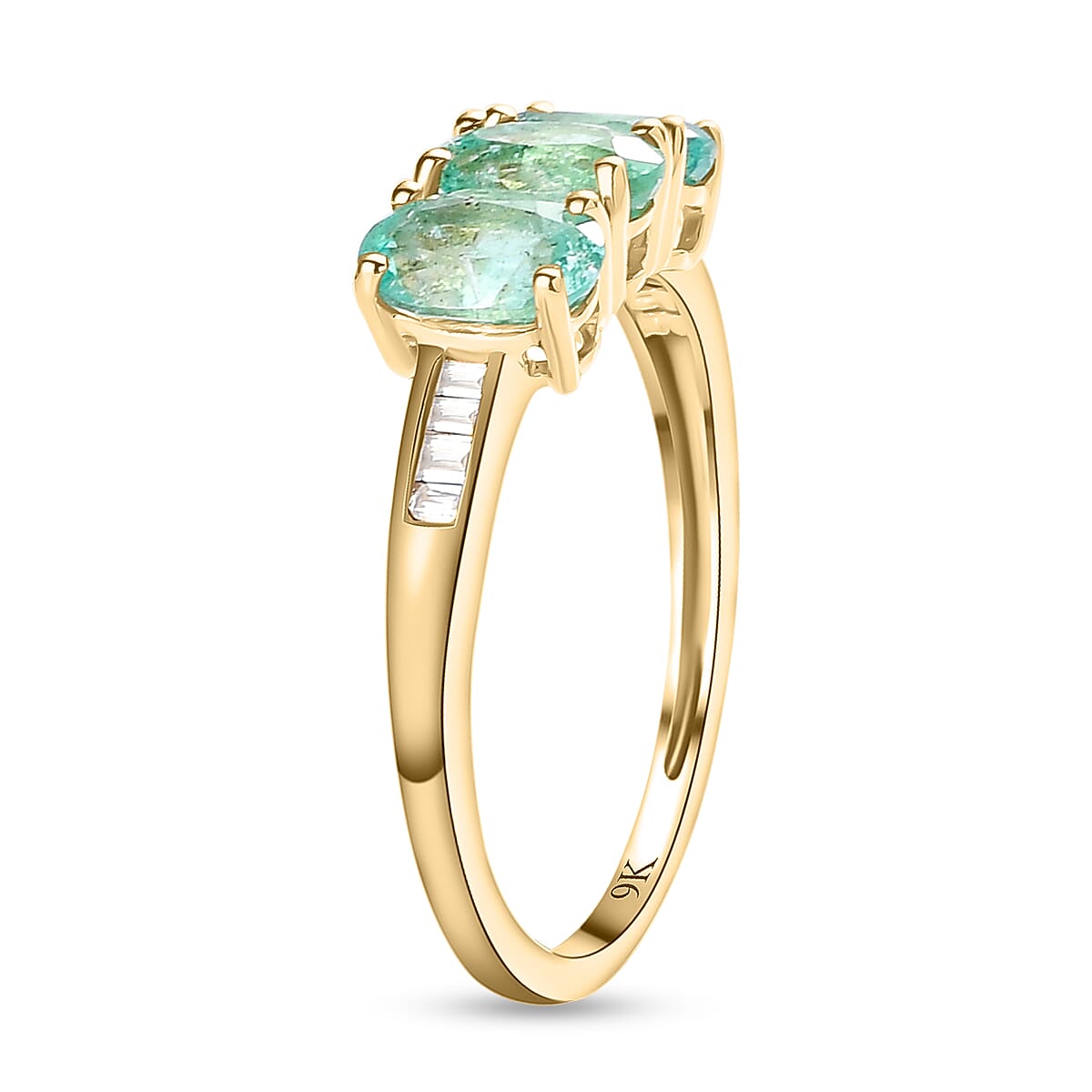 9K Yellow Gold  AA   Zambian Emerald ,  White Diamond  3 Stone Ring ,Gold Wt. 1.21 Gms  1.26  Ct.