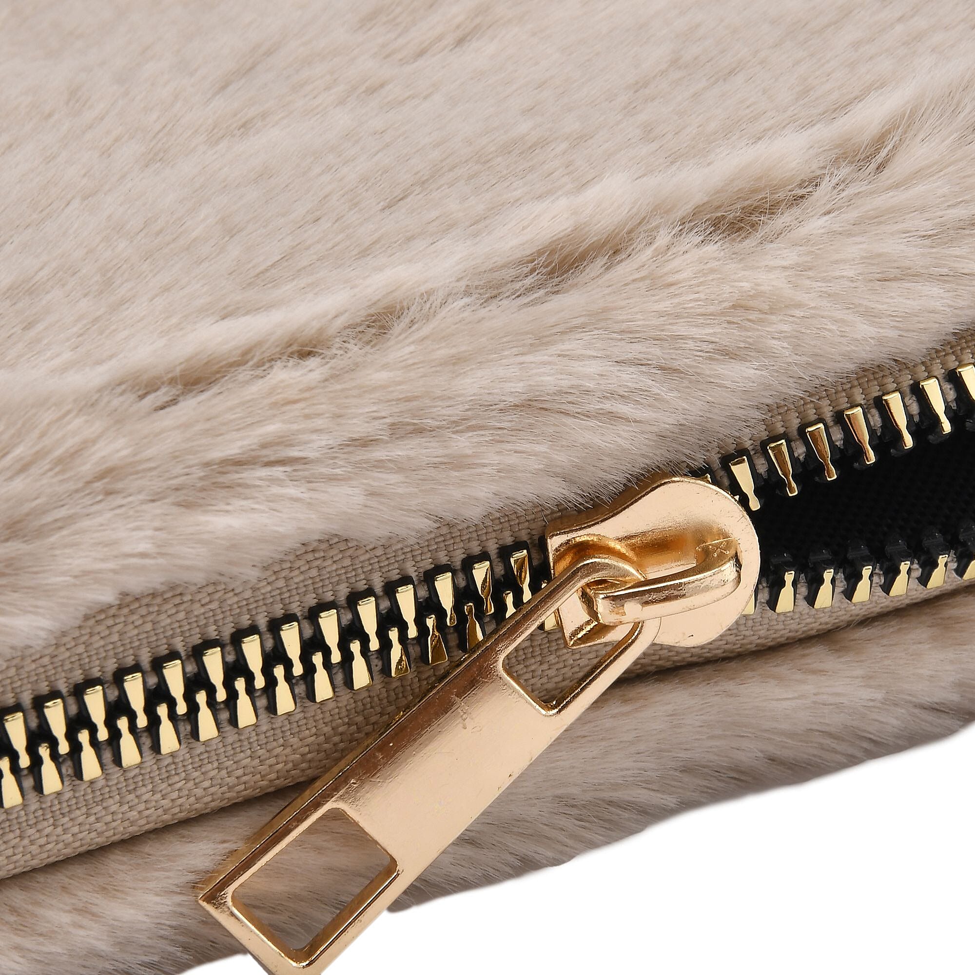 Faux Fur Wallet with Zipper Closure (Size 19x3x9 Cm) - Apricot