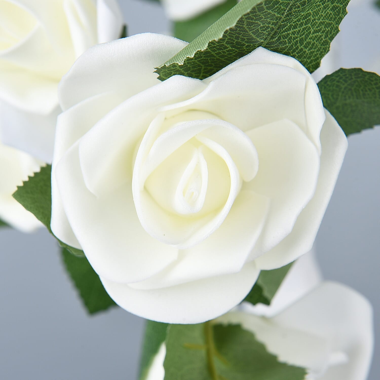 Decorative 24 LED Rose Tree Lamp (3xAA Battery Not Included)