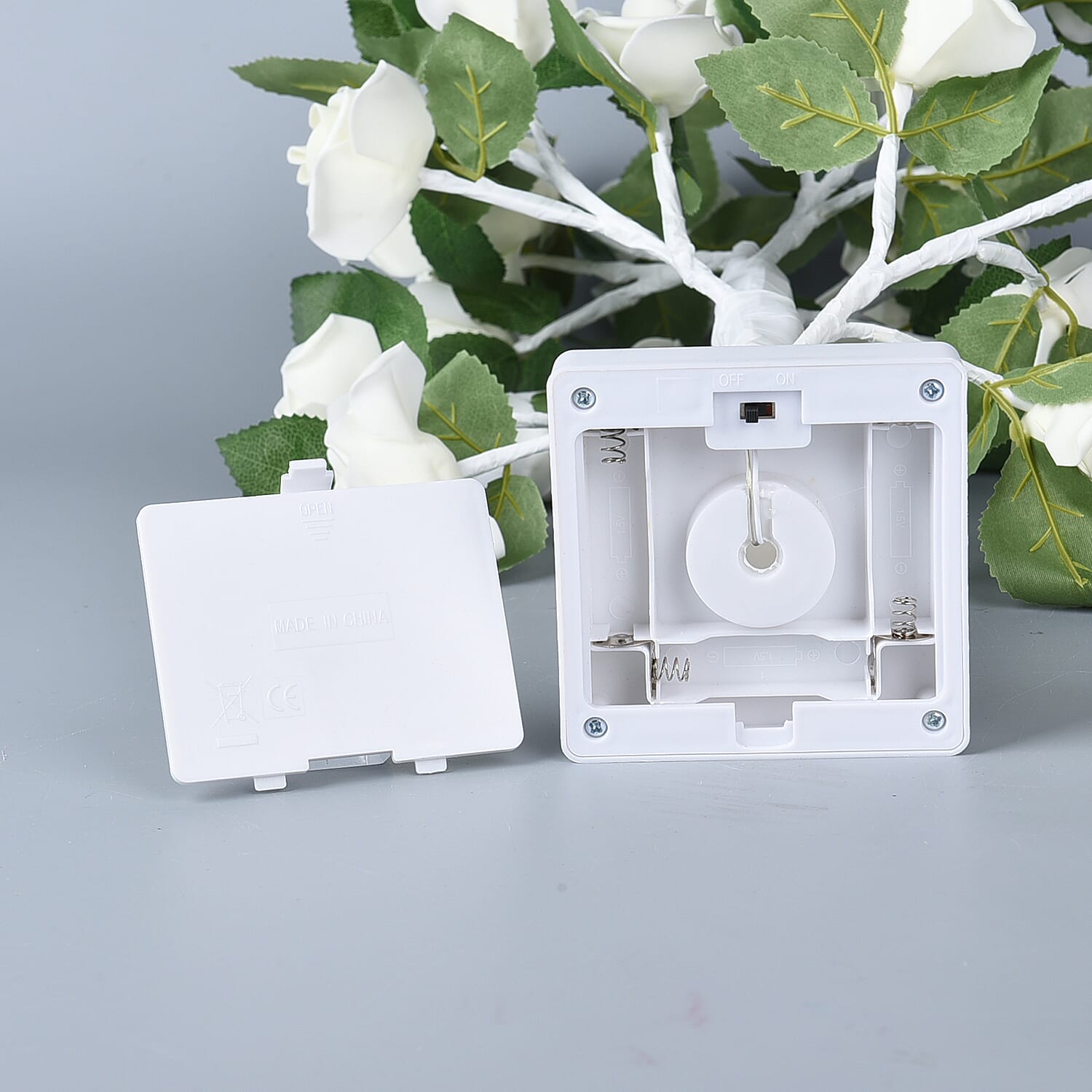 Decorative 24 LED Rose Tree Lamp (3xAA Battery Not Included)