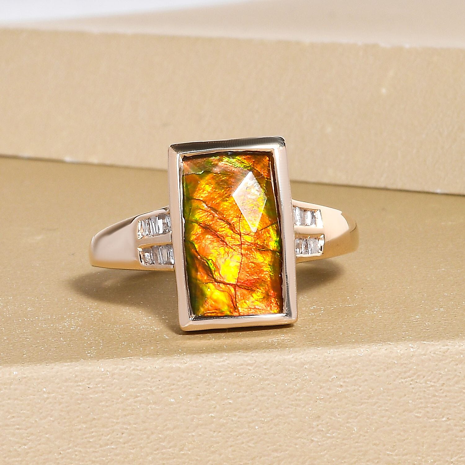 9K Yellow Gold Ammolite and Diamond Ring 2.92 Ct.