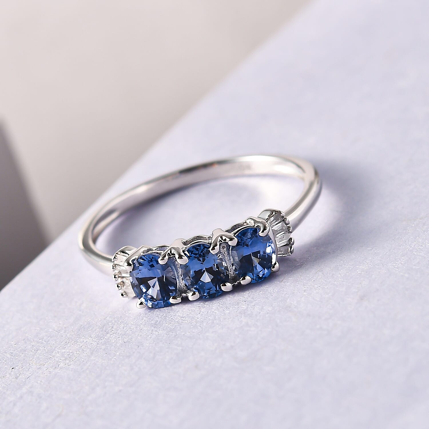 9K White Gold Ceylon Sapphire and Diamond Ring 1 Ct.