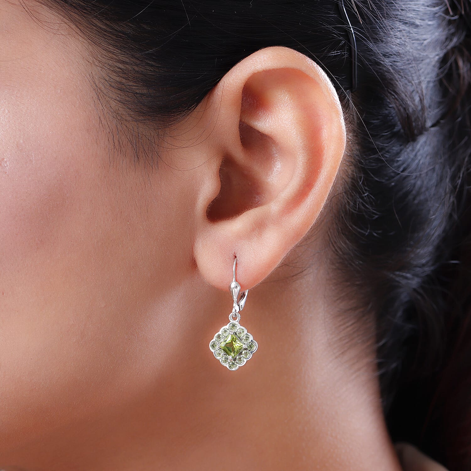 Peridot Cluster Earring (with Lever Back) in Platinum Overlay Sterling Silver