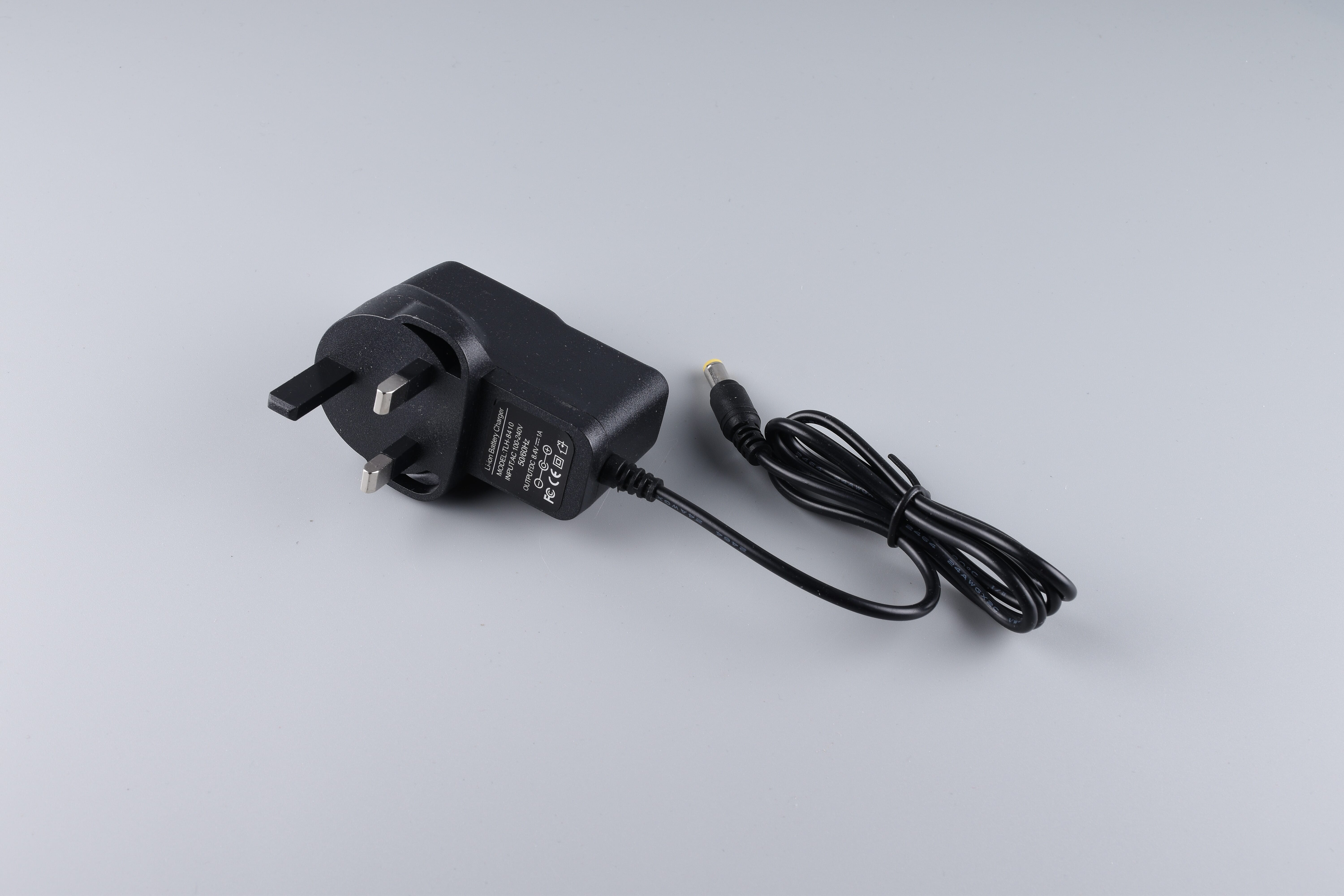 Massage Gun (Size 22x18Cm) - Black