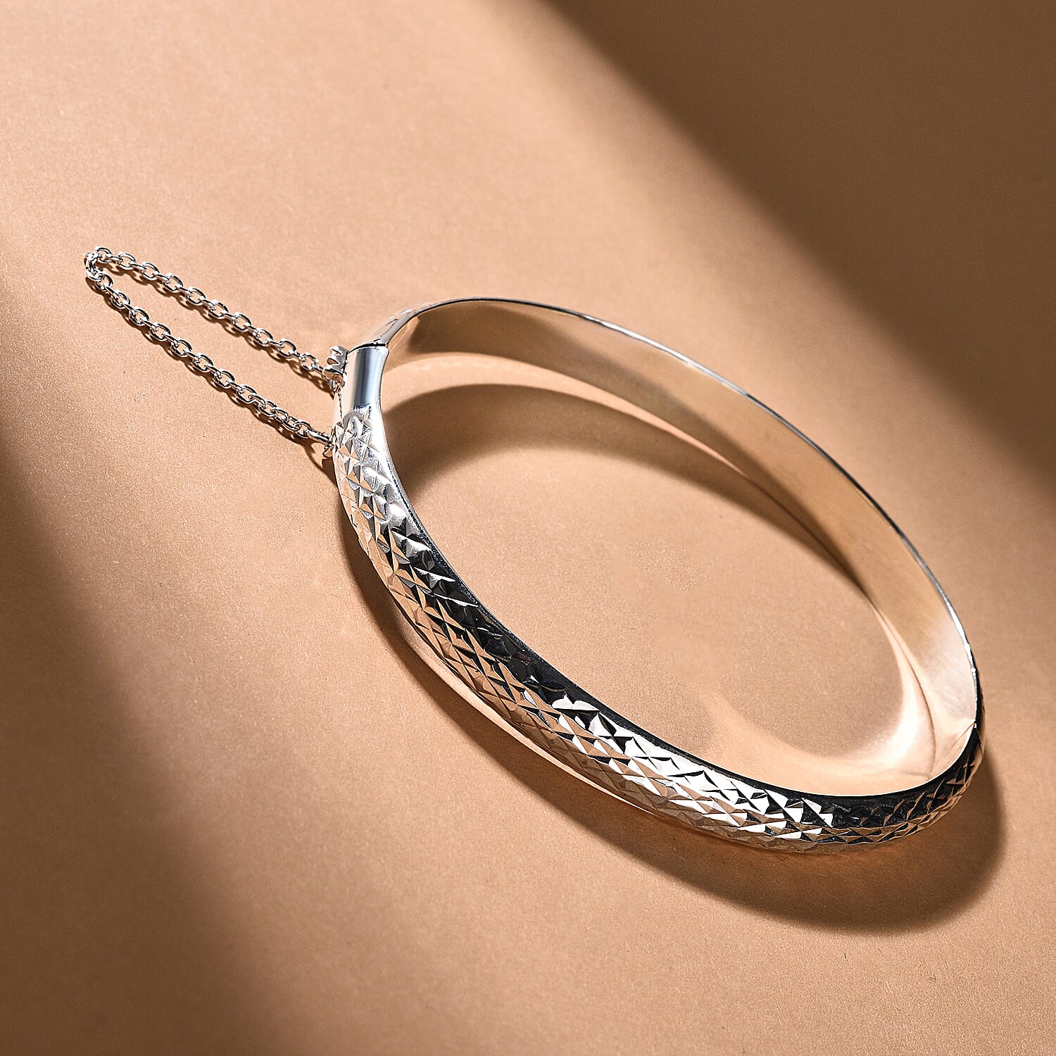 NY Close Out Sterling Silver Rhodium Plated Diamond Cut Design Bracelet (Size 7.5) with Clasp & Safety Chain