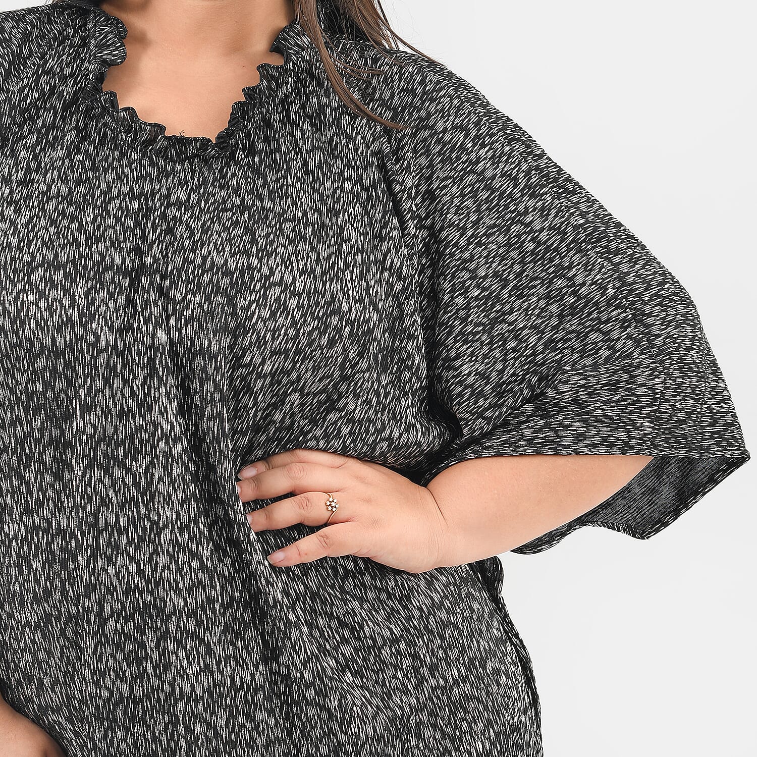 TAMSY Poly Knit Foil Pattern Long Kaftan (One Size) - Black