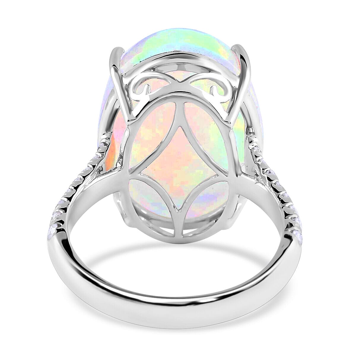 Certified and Appraised ILIANA 18K White Gold AAA Ethiopian Opal and Diamond (SI-G-H) Ring Gold 3.68 grams, 9.40 Ct