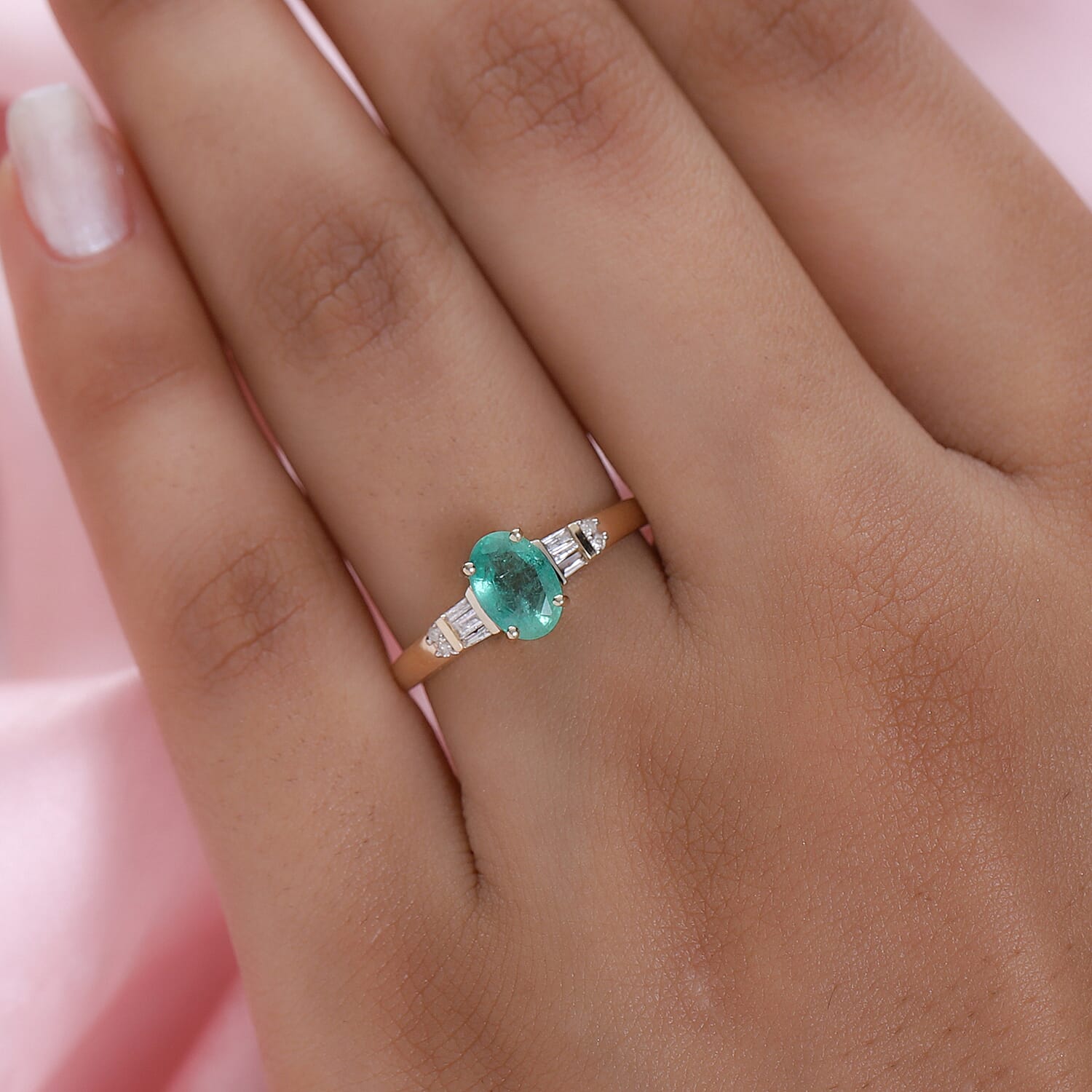 9K Yellow Gold Ethiopian Emerald and Diamond Ring 0.80 Ct.