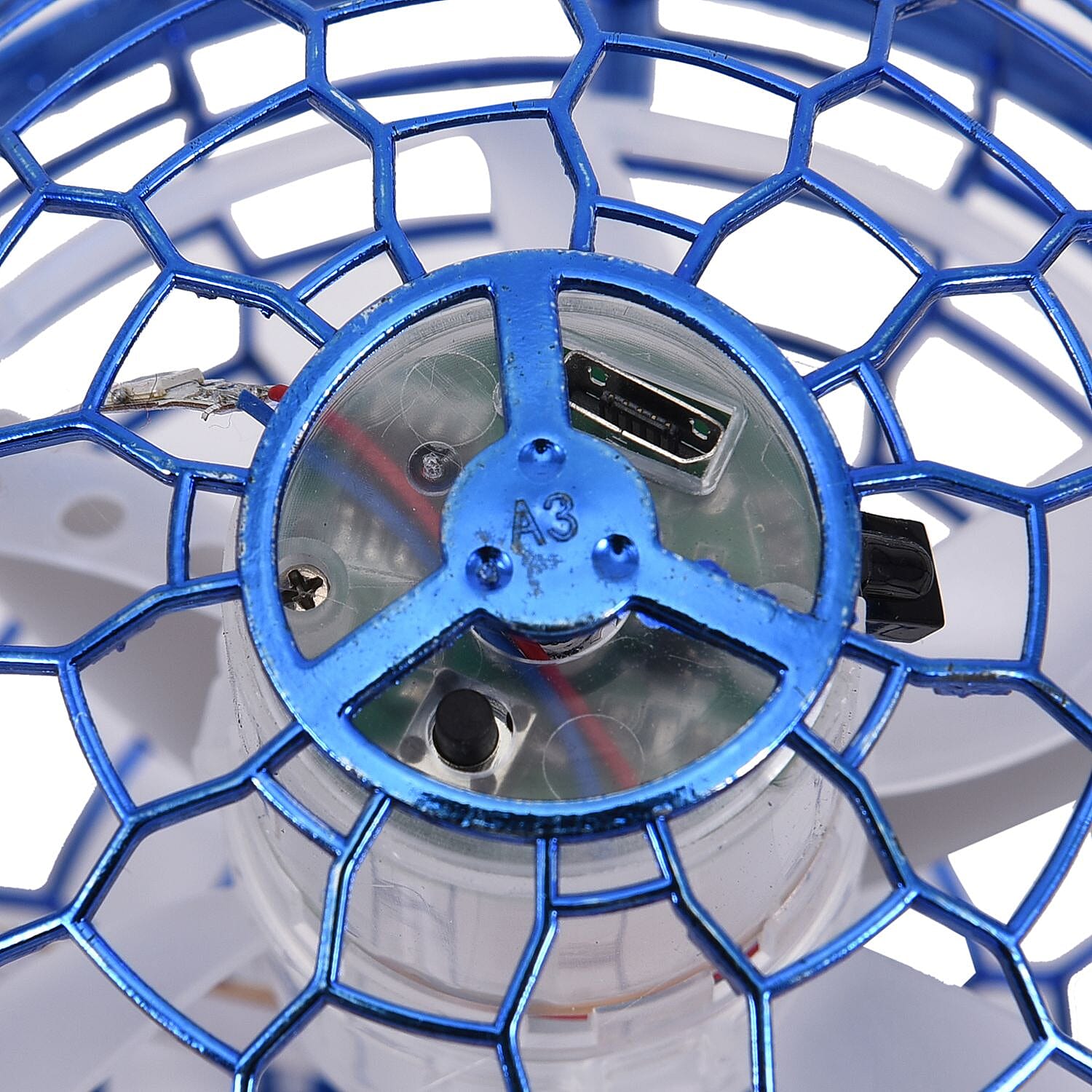 Flying Ball with Controller - Blue