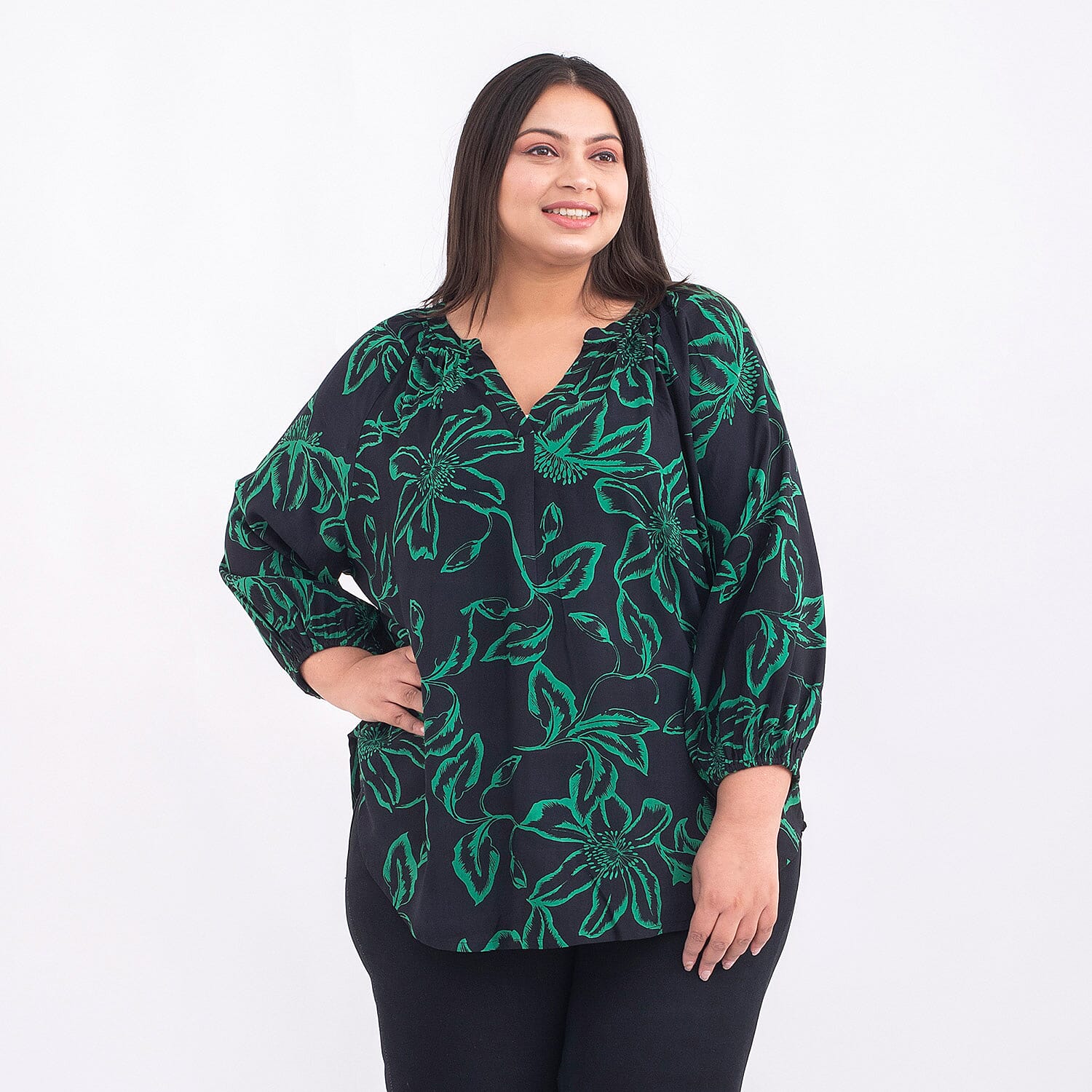 TAMSY Exclusive Floral Pattern Top (One Size, 8-18) - Black and Green