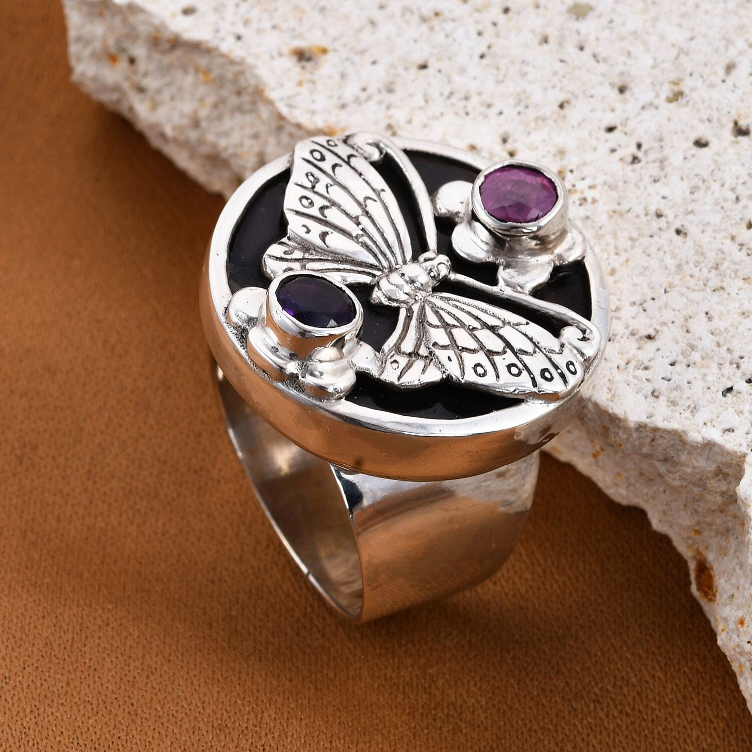 Royal Bali Black Shell Pearl, Pink Sapphire and Amethyst Ring in Sterling Silver, Silver Wt. 12 Gms.