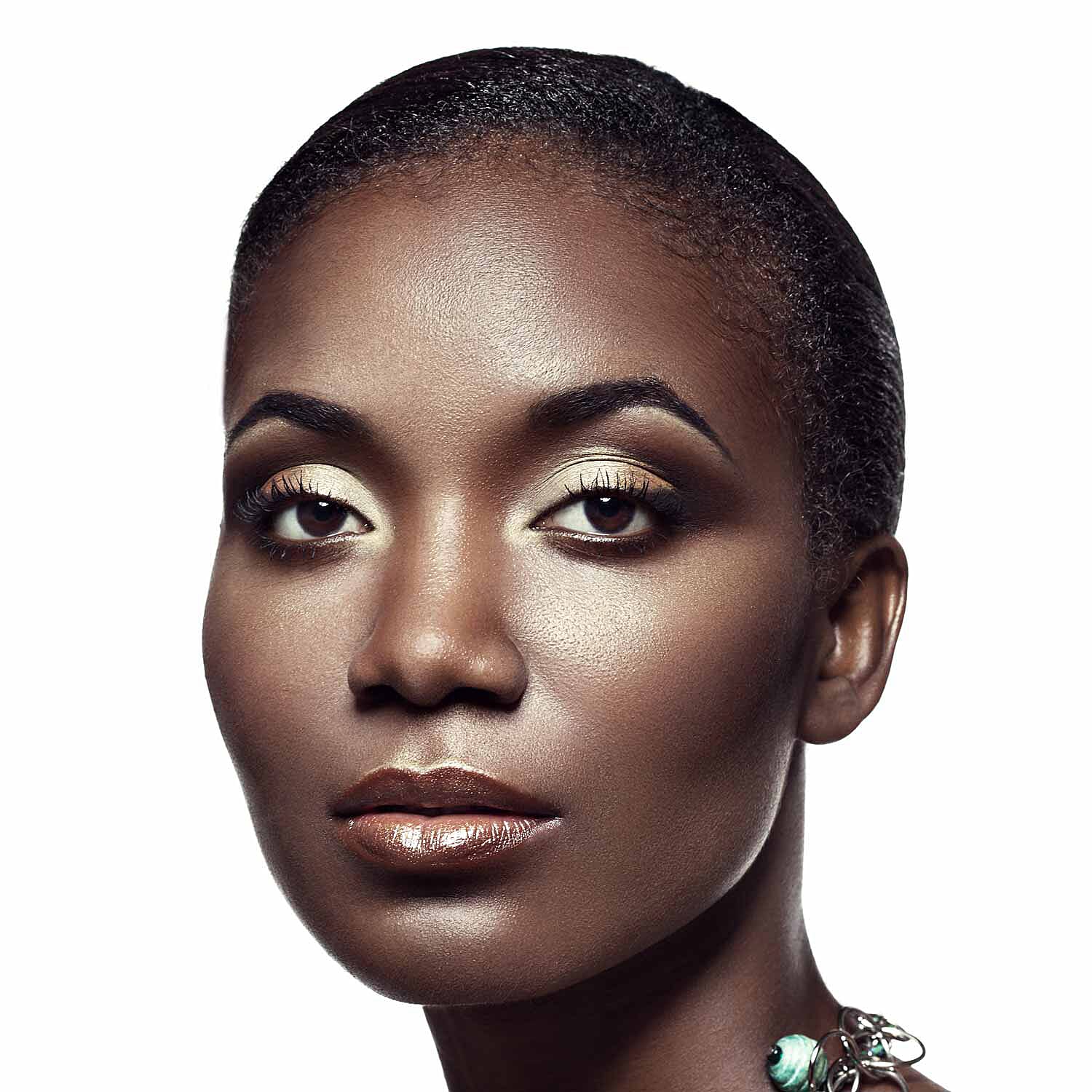 Glindawand- Duo Gift Box (Incl. Fountain of Youth Elixir - 25ml & Divinity Foundation - 10G) - Ebony