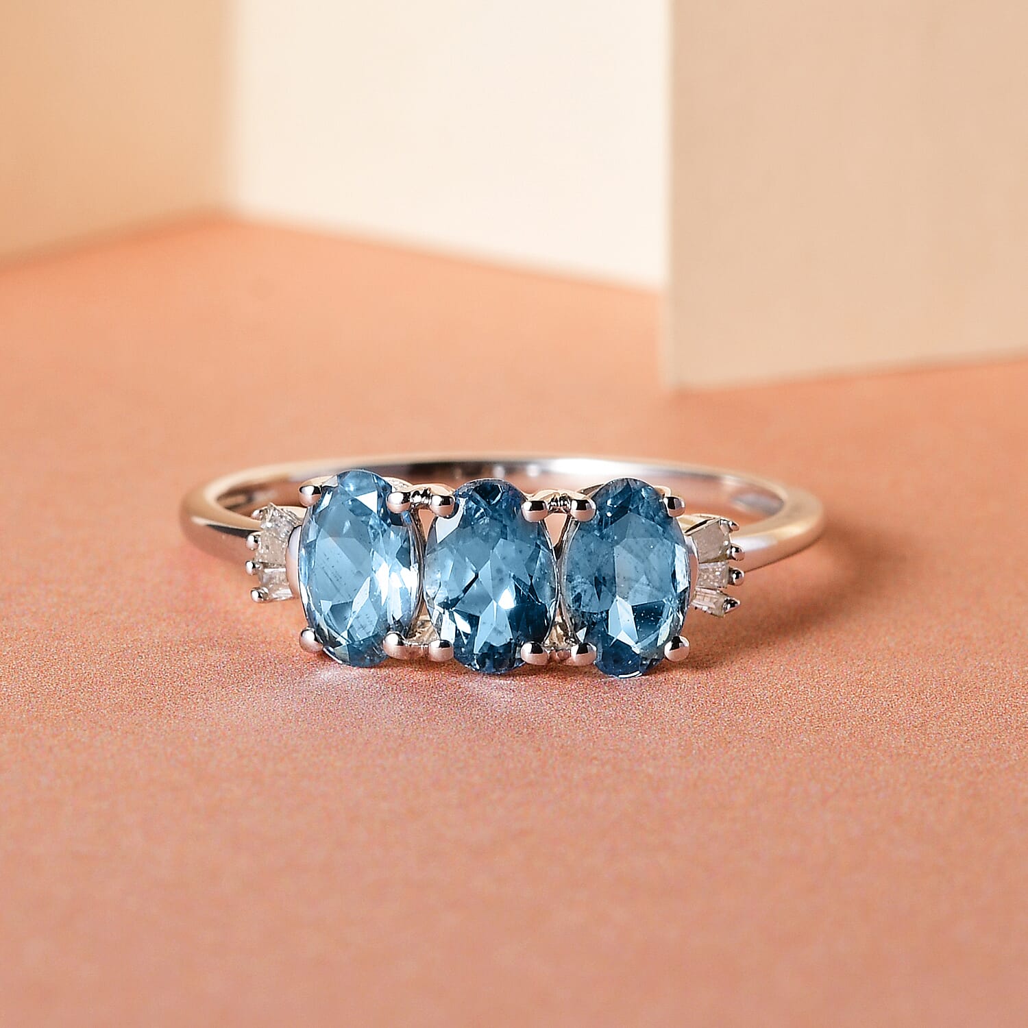 9K White Gold Santamaria Aquamarine and Diamond Ring 1.22 Ct.