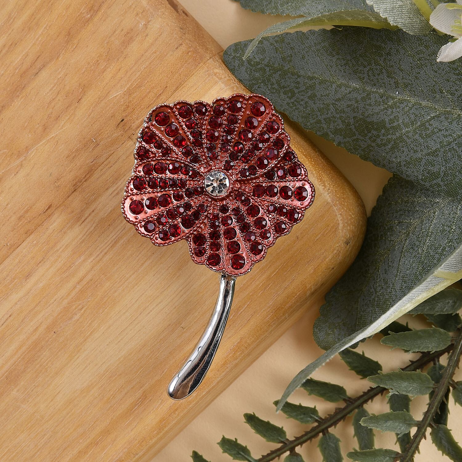 White Austrian Crystal and Red Austrian Crystal Poppy Flower Brooch (With Magnetic) Lock in Silver Tone