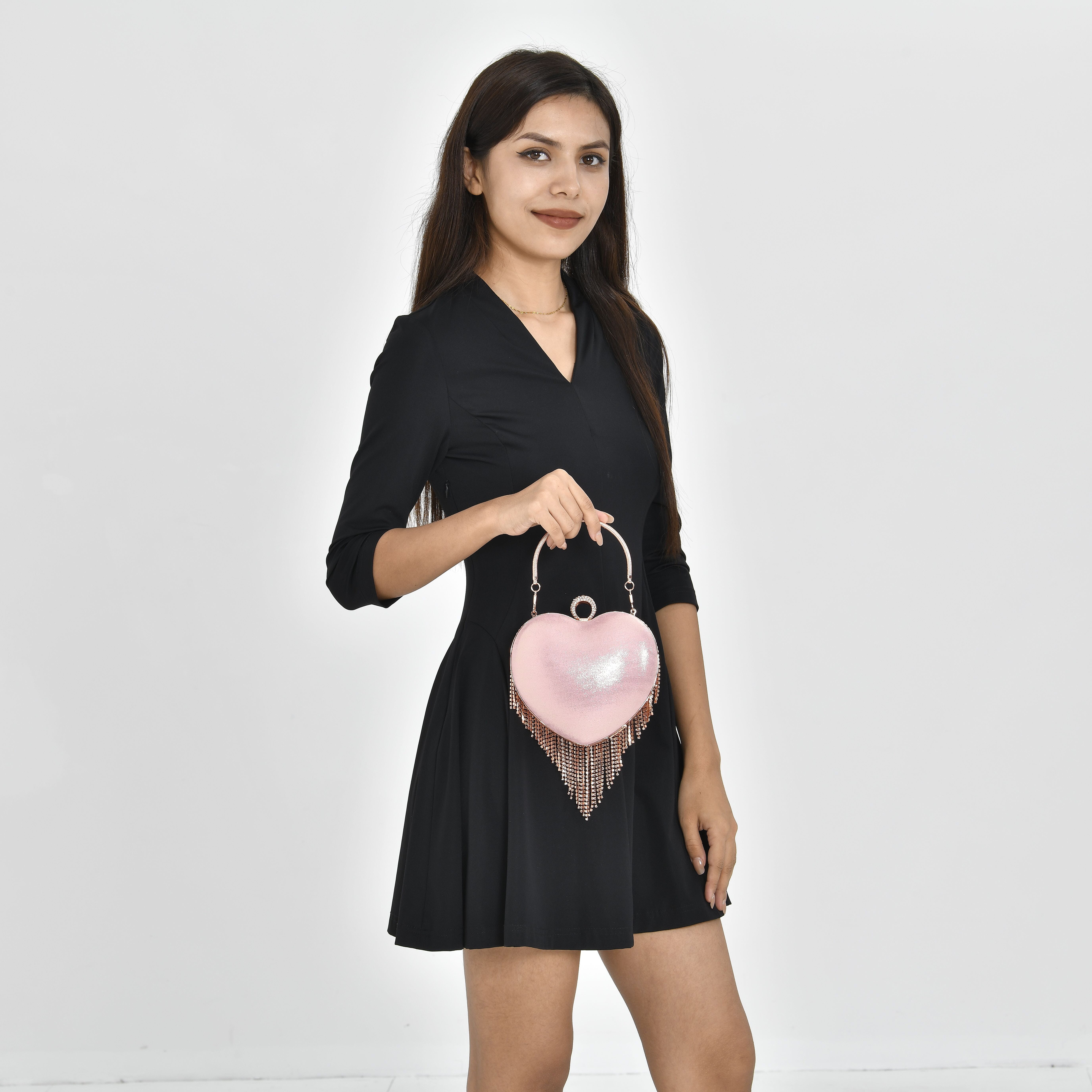 Sheeny Heart Shape Tassel Evening Clutch Bag (Size 15x16 Cm) - Pink
