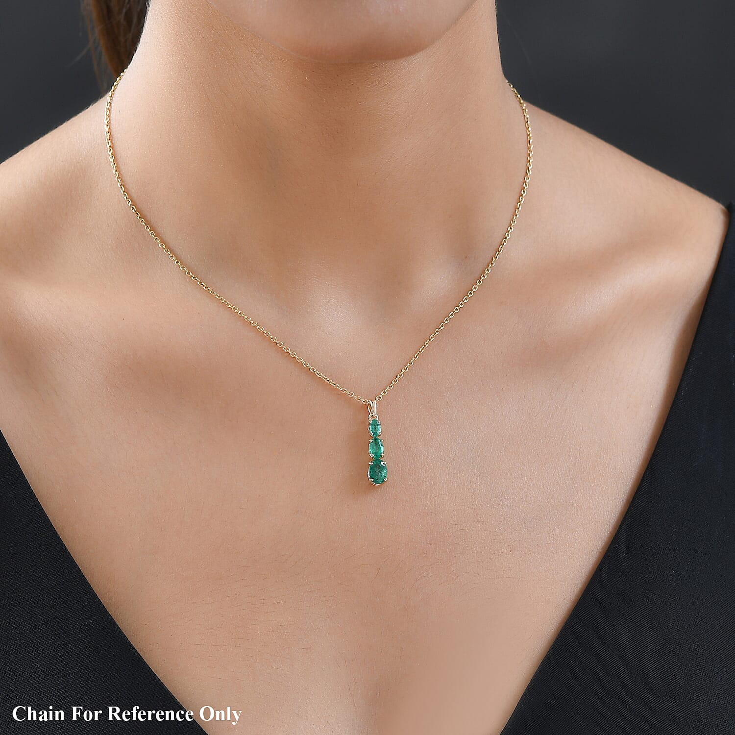 9K Yellow Gold AA Emerald Pendant 1.38 Ct.