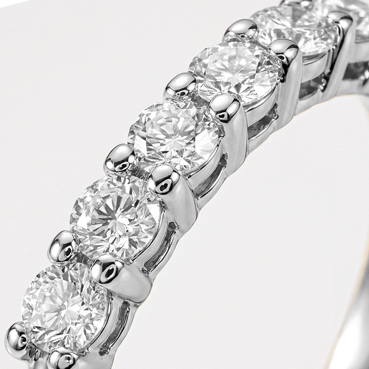 Moissanite 7 Stone Wedding Band Ring in 9K Gold