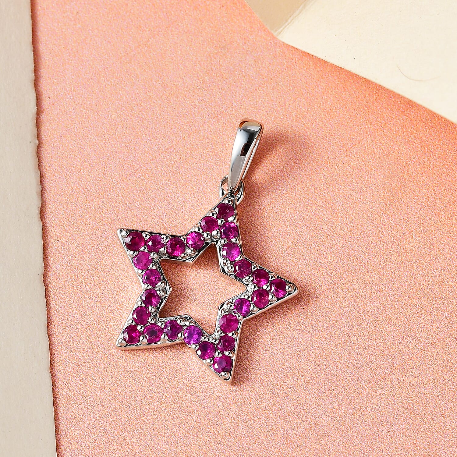 RHAPSODY 950 Platinum AAAA Ruby Star Pendant