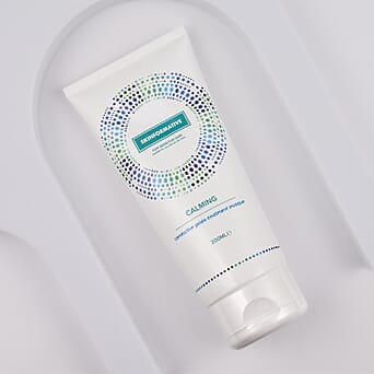 https://tjcuk.sirv.com/Products/71/6/7164484/Skin-Formative-Calming-Conductive-Gelee-Treatment-Masque-200ml_7164484_1.jpg?w=342&h=342