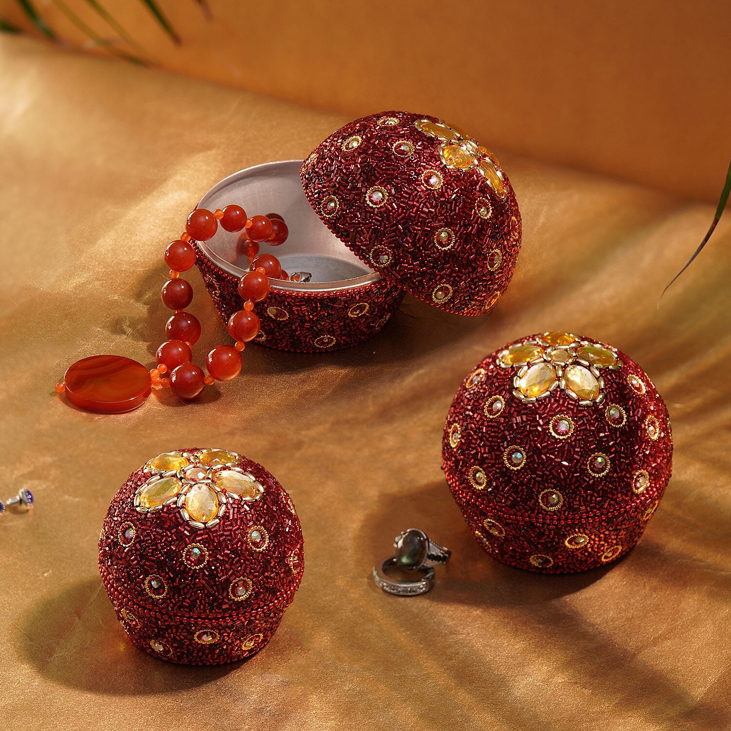 Set of 3 Round Nesting Metallic Jewellery Box - Red & Silver