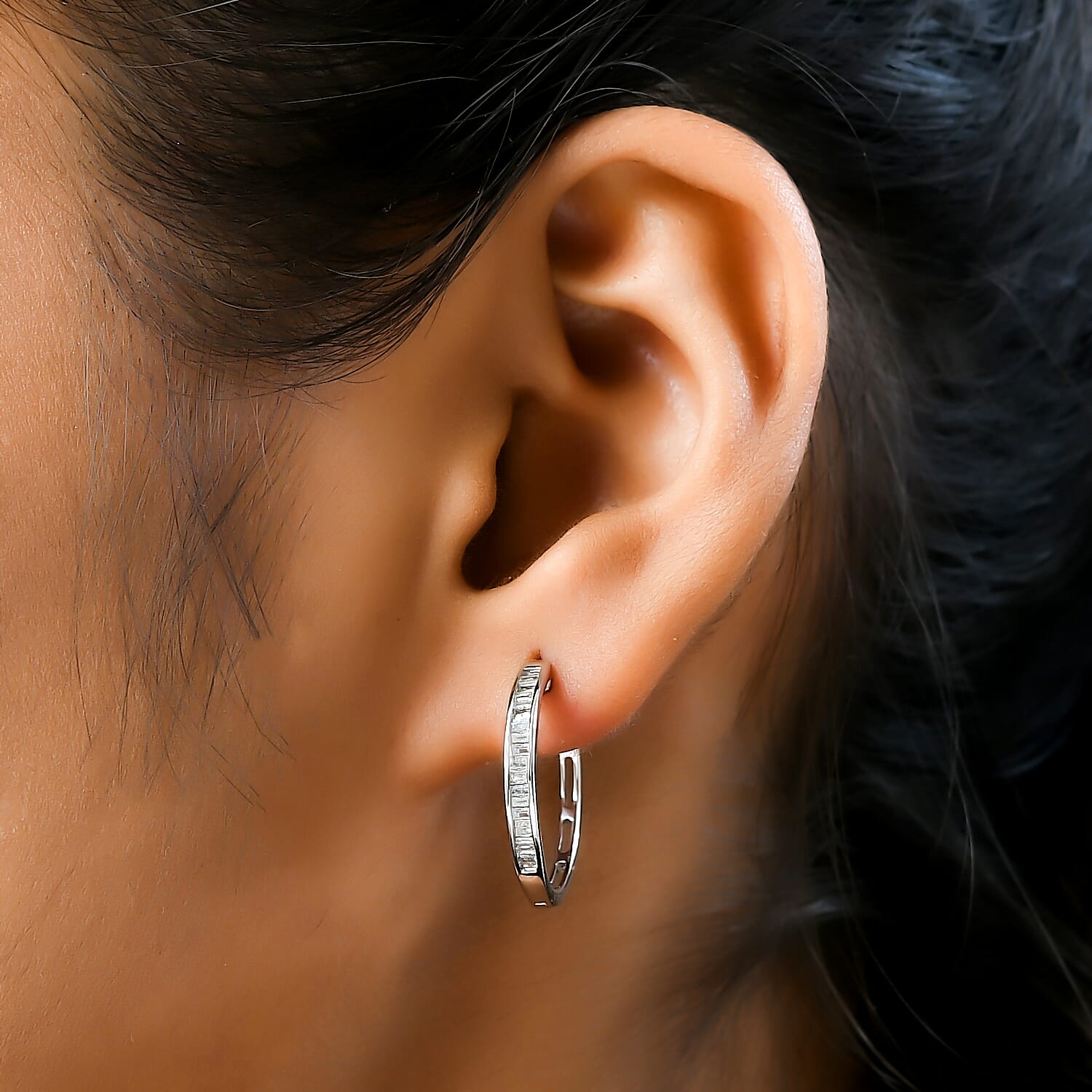 9K White Gold SGL Certified Diamond (I3-G-H) Hoop Earrings (with Clasp) 0.50 Ct