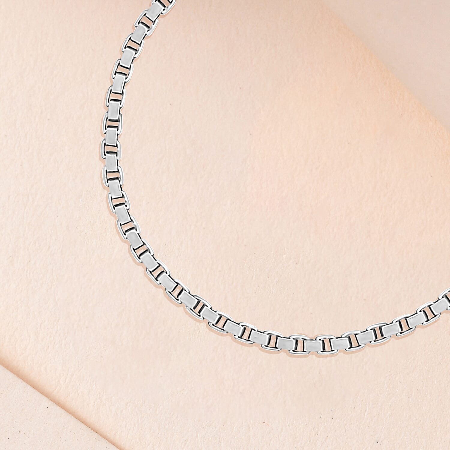 950 Platinum Box Chain 16 Inch with Supreme Finish