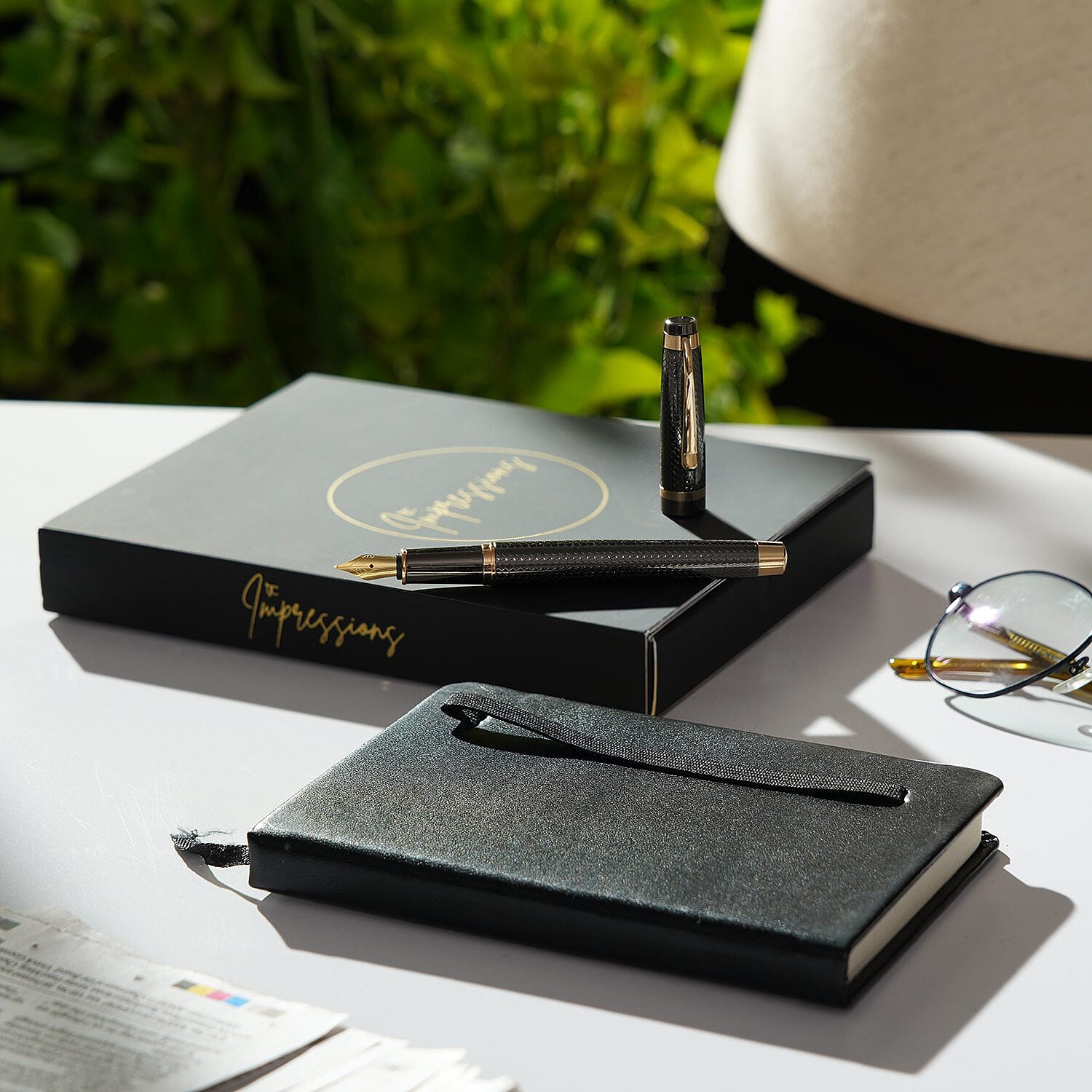 Black Fountain Pen with Diary Set with 2 Extra Refills