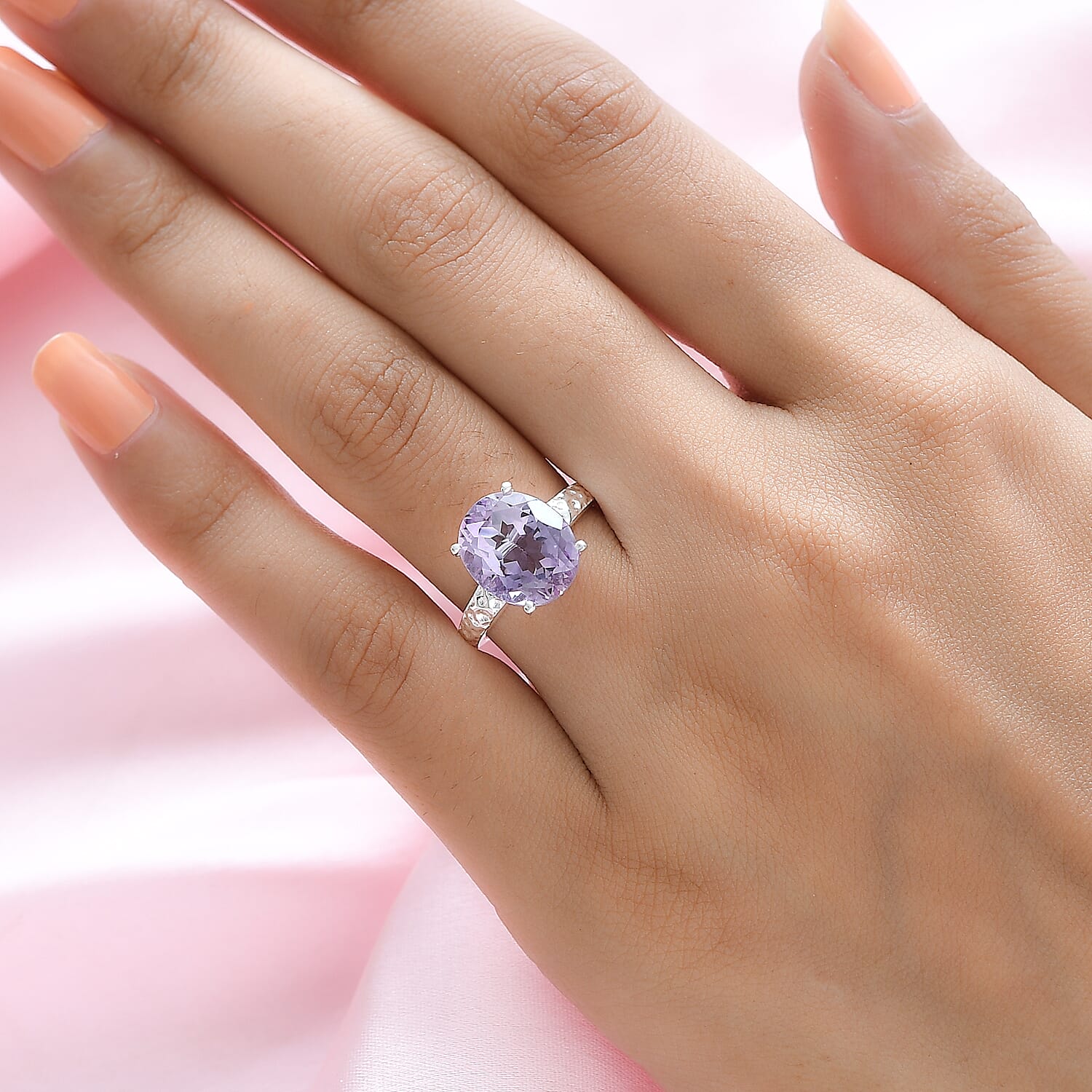 Rose De France Amethyst Solitaire Ring in Sterling Silver 4.67 Ct.