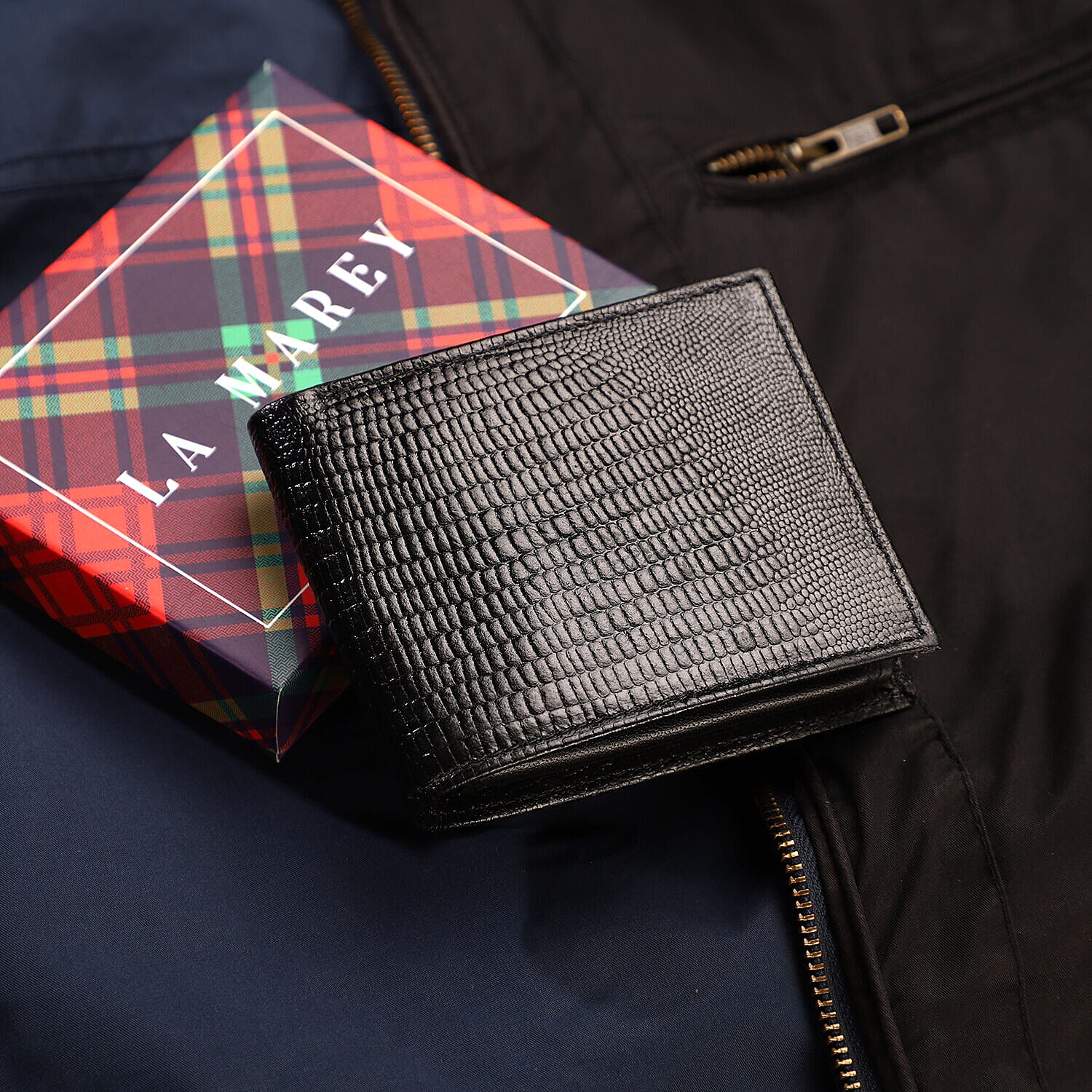 Genuine Leather Lizard Embossed Bi Fold Mens Wallet (RFID Protected) - Black