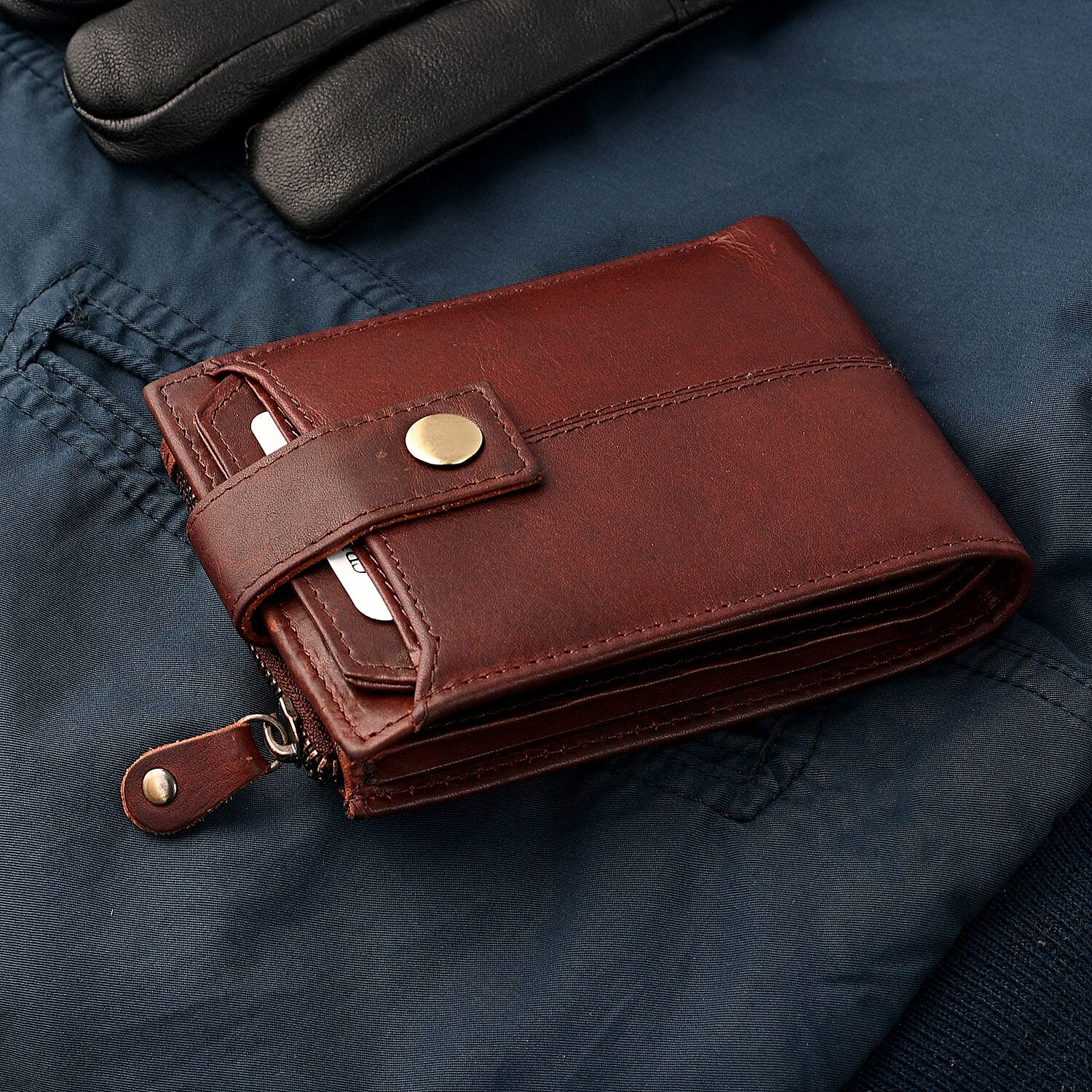 100% Genuine Leather Bi Fold Men Wallet (Size 13x9 cm) - Brown